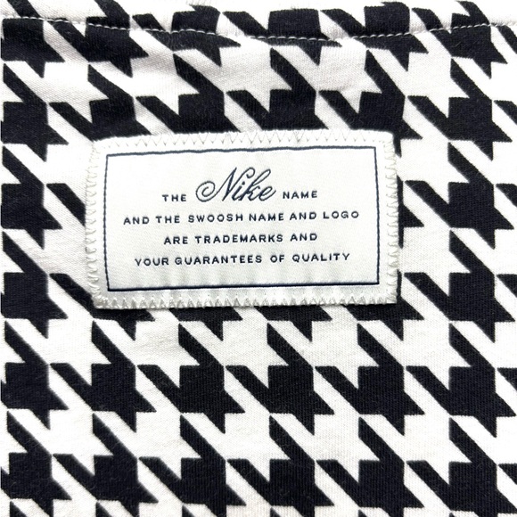 NIKE WOMEN ICON CLASH HOUNDSTOOTH SHORT SLEEVE CROP TOP LOGO TEE 2X *PRISTINE* - Picture 6 of 9